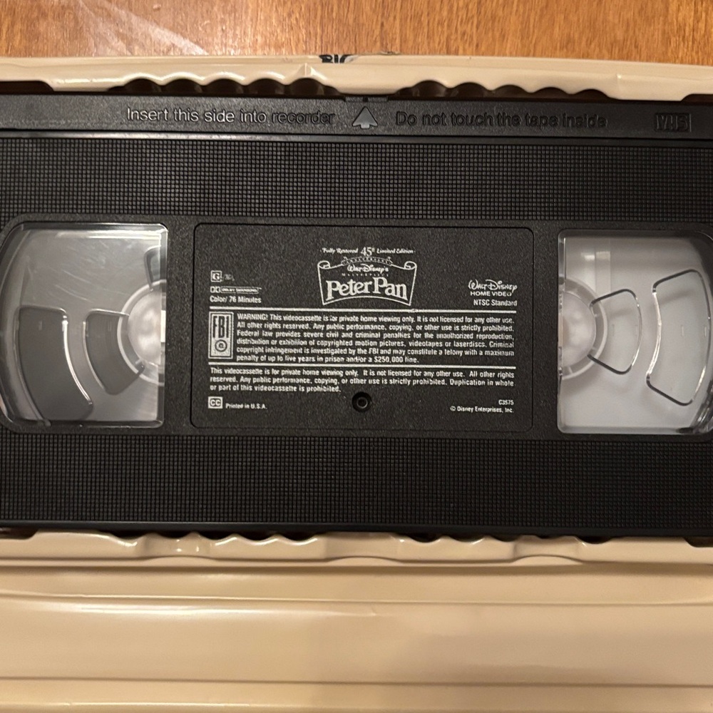 Walt Disney's Peter Pan Masterpiece 45th Anniversary VHS - Picture 3 of 3